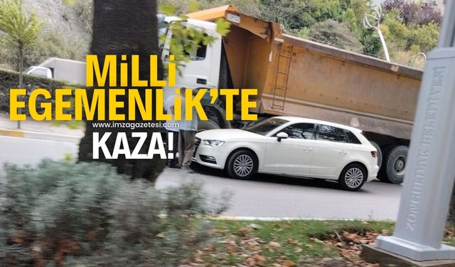 Milli Egemenlik'te kaza! Otomobil ile hafriyat kamyonu çarpıştı...