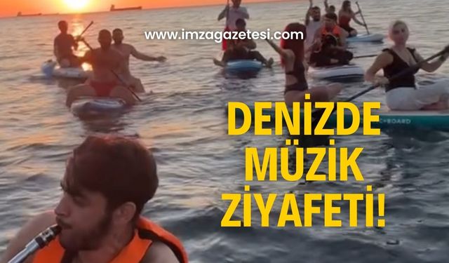 Denizde renkli görüntüler!