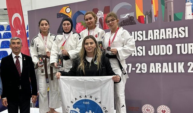 Sporcular Zonguldak'ta sahne aldı