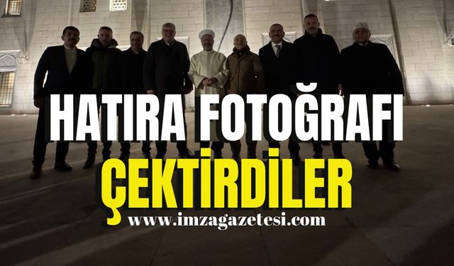 Diyanet İşleri Başkanı Ali Erbaş, hatıra fotoğrafı çektirdi