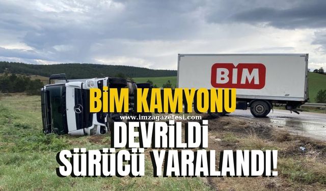 BİM kamyonu devrildi 1 yaralı