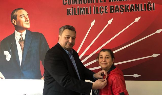KİLİMLİ'DE CHP ÜYELERİ OY KULLANMA REKORU KIRDI