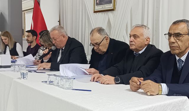 DEVREK’TE ESNAF VE KOOPERATİFLERDE YENİ DÖNEMDE ÖNEMLİ KARARLAR ALINDI