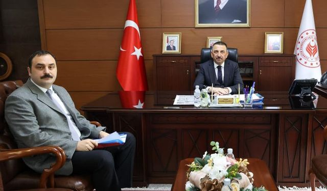 Zonguldak Valisi Osman Hacıbektaşoğlu, Kozlu Belediye Başkanı Dökmeci’yi makamında ağırladı...