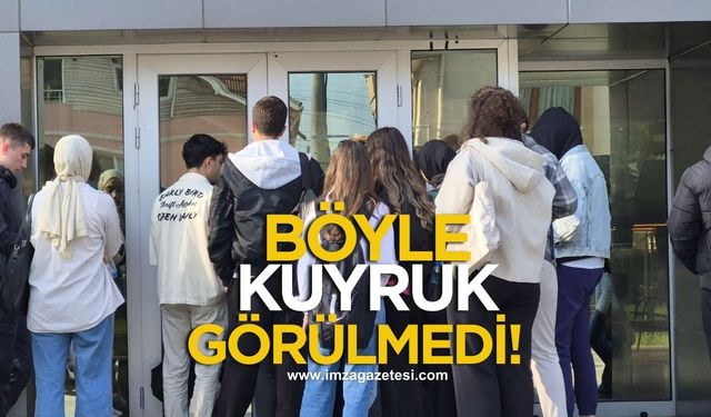 Ne Ekmek Ne İndirim… Kuyruk Bu Kez Kütüphane İçin!