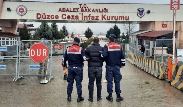 Narkotik Operasyonu... 11 kişi tutuklandı