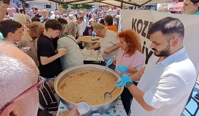 Kozlu Belediyesi Muharrem Ayında 1000 Kişiye Aşure Dağıttı...
