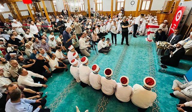 KUR’AN’LA YETİŞEN NESİLLERLE GURUR DUYUYORUZ