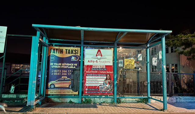 Kozlu'da Bakımsız Otobüs Durağı Vatandaşları İsyan Ettirdi!