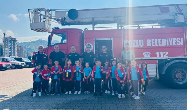 Kozlu Attila İlkokulu Öğrencileri, İtfaiye Haftasını Kutladı