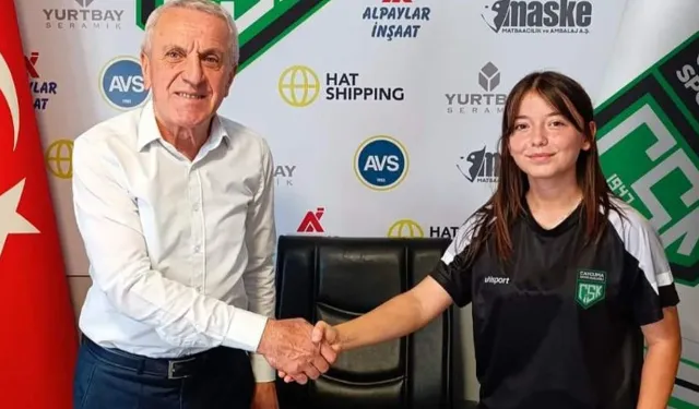 Çaycumaspor Kız Futbol Takımı’na Yeni Antrenör...