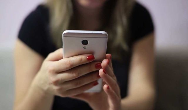 0850 512 08 43, 63, 65 Kimdir? Neden arıyor?