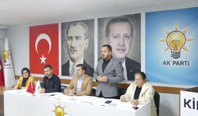 AK Parti Kilimli’de ilçe Danışma Kurulunda Geleceğe Dair Yol Haritası Belirlendi