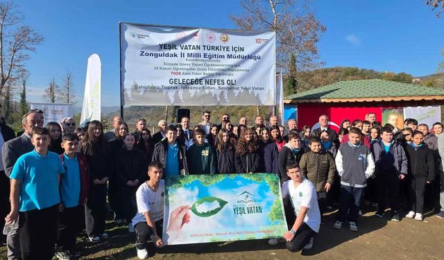 Miniklerin Yüzlerini Güldürdüler!