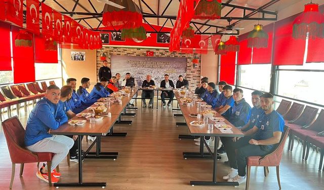 Başkan Vedat Öztürk’ten Gökçebeyspor’a Moral Kahvaltısı...