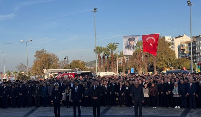 Ereğli’de 10 Kasım Atatürk’ü Anma Günü Çelenk Sunma Töreni Gerçekleştirildi