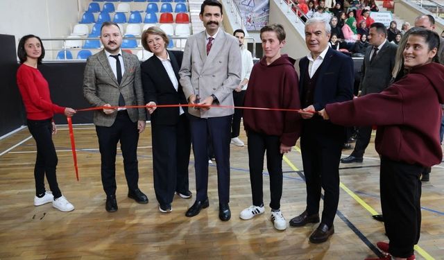 3 ARALIK DÜNYA ENGELLİLER GÜNÜNDE DEVREK’TE ANLAMLI ETKİNLİKLER