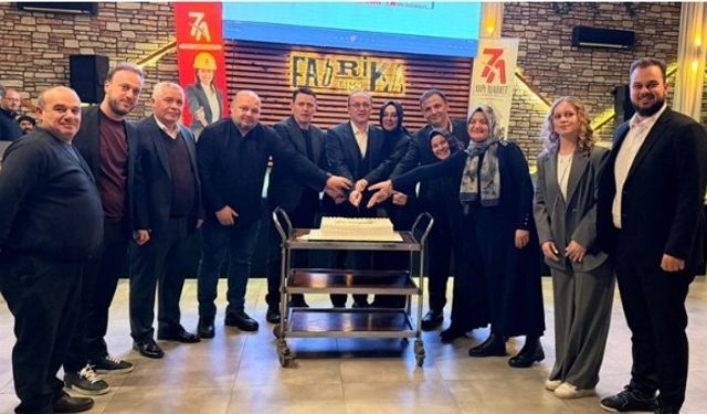 7A Yapı Market Ailesi Geleneksel Yeni Yıl Buluşmasında Bir Araya Geldi!