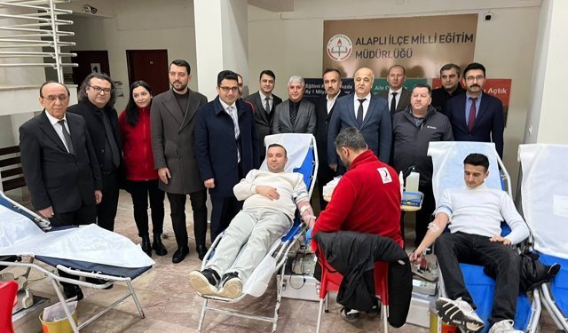 Alaplı Kan Veriyor...