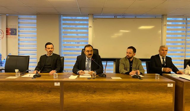 Altuğ Dökmeci'ye İklim ve Enerji İçin Küresel Sözleşmeye İmza Yetkisi Verildi!