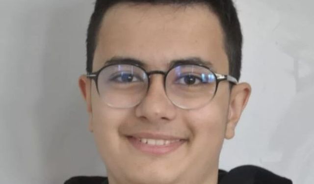 Lise Öğrencisi Evinde Ölü Bulundu