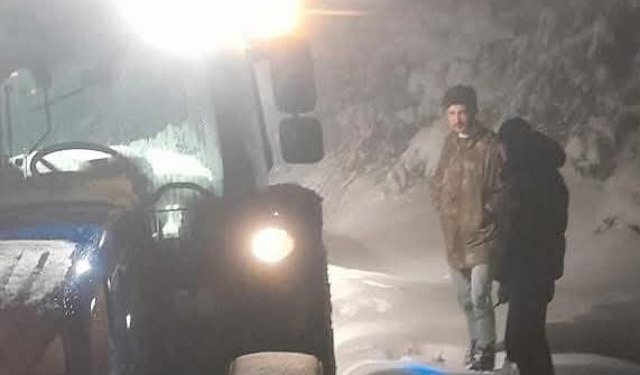 Zonguldak'a Kış Geri Geldi! İlçede Kardan Mahsur Kaldılar!