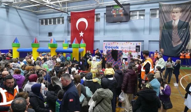 Kilimli’de Geleneksel Çocuk Şenliği Coşkusu