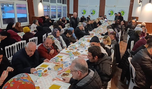 Kilimli’de Engin Aygün İçin Duygusal Buluşma: Halk İftarında Dualar Yükseldi