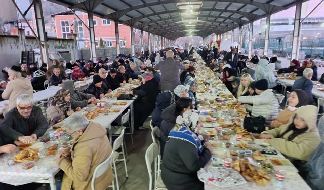 Çatalağzı’nda 2 Bin Kişi Aynı Sofrada Buluştu