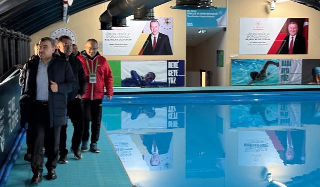 Çolakoğlu Devrek'te Yüzme Havuzu ile Kapalı Spor Salonu’nu İnceledi
