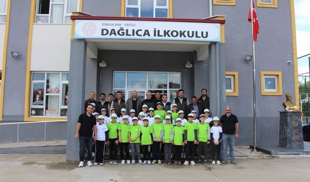 Minik Öğrenciler “Orman Benim” Dedi!