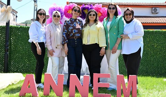 Kdz. Ereğli Belediye Kreşi’nde Renkli Anneler Günü Kutlaması