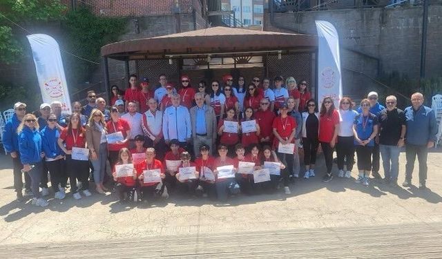 Gülüç’teki Kürek Yarışları Göz Doldurdu!