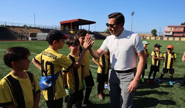 Yeşil Sahada Geleceğin Yıldızları Parlıyor: Kilimli'de Büyük Buluşma