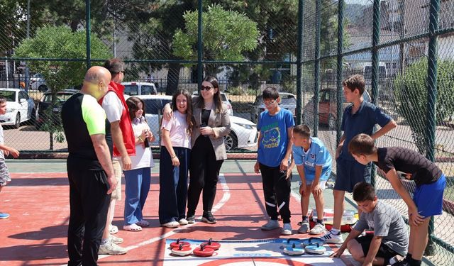 Kilimli'de Gençlik İçin Büyük Dönüşüm: Kaymakam Demirer Sahaya İndi