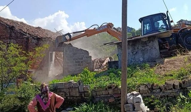 Zonguldak’ta Yerle Yeksan Edildi!
