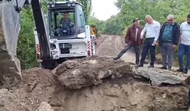 Beldenin Mahallesinde Su Kanal Açılıyor!