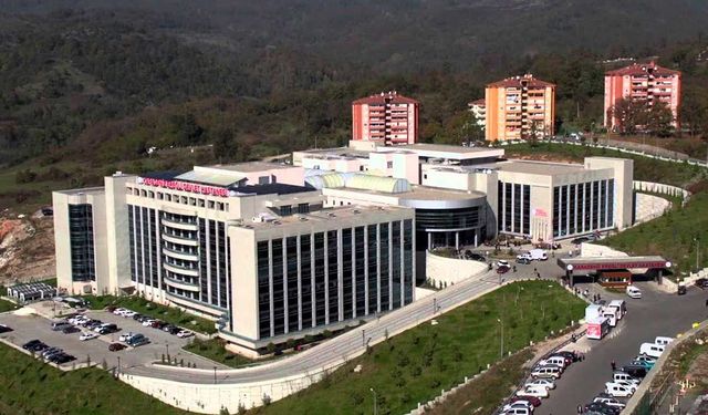 Hidrofobik Akrilik Katlanabilir Tek Parça İol(İntraoküler Lens) Satın Alınacaktır