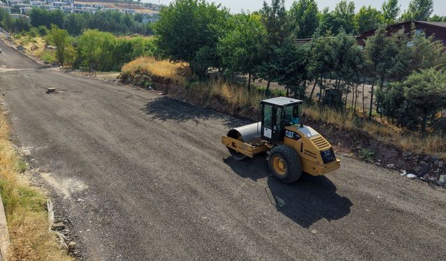 Devrek’in Köy Yollarına 13 Bin Ton!