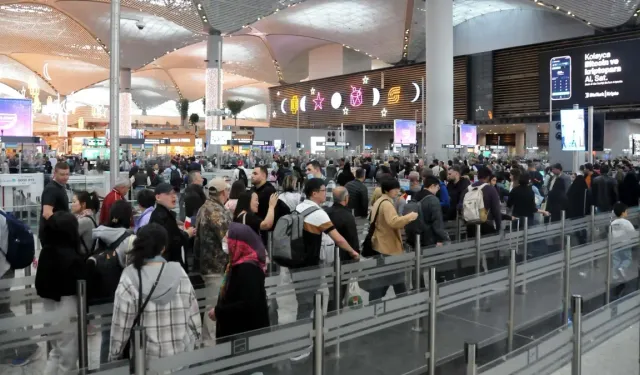 Zonguldak'ta Ağustos Hareketliliği! Otogar ve Havalimanı Aynı Anda Doldu