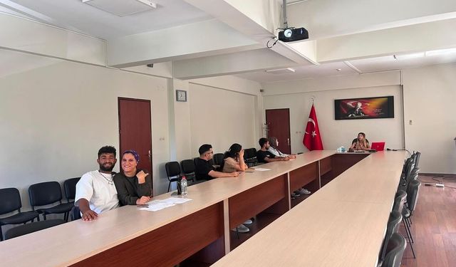 Evlilik Öncesi Eğitildiler!