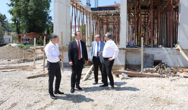 Çaycuma’da Eğitim Yatırımlarına Yerinde İnceleme