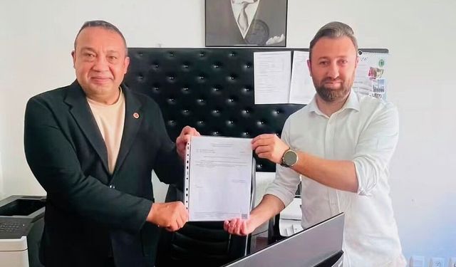 MHP Çaycuma İlçe Başkanı Mustafa Kaplan Mazbatasını Aldı