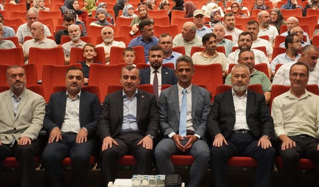 Çaycuma’da Hz. Peygamber Ve Aile İçi İletişim Konferansı Düzenlendi