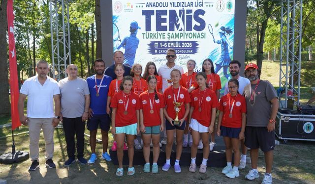 Çaycuma’da Dev Tenis Şöleni: 160 Genç Sporcu Türkiye Şampiyonluğu İçin Kortlarda Ter Döktü