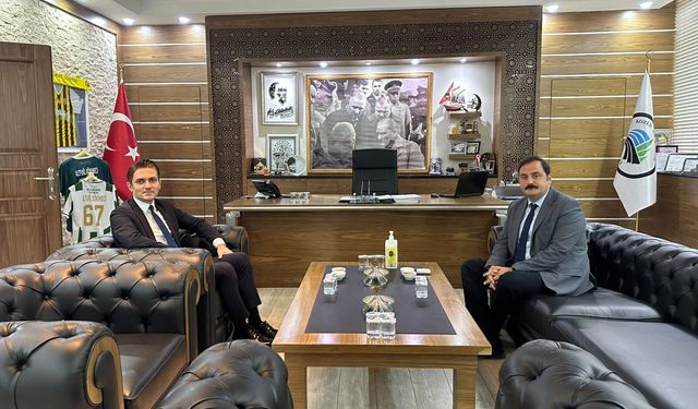 Kozlu Kaymakamı Evren Çakır’dan Kozlu Belediye Başkanı Altuğ Dökmeci’ye Ziyaret