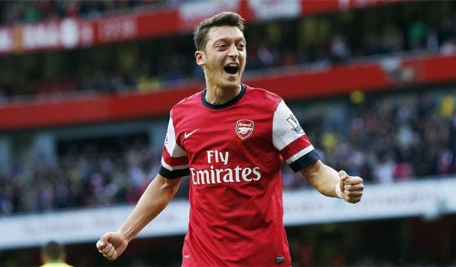 Mesut Özil'den Fenerbahçe paylaşımı