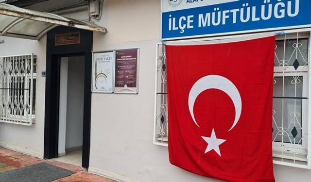 Müftülüğe giren hırsız, bilgisayar ve bağış paralarını çaldı...