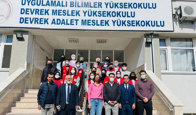 ‘Kampüsün Kanında Hayat Var’ dediler kan bağışında rekor kırdılar...