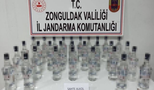 Sahte alkol satan işyerine jandarma baskın düzenledi